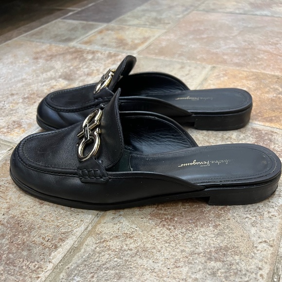 Ferragamo Black Slide Loafers with adjustable Gold/ Silver logo - Picture 3 of 7